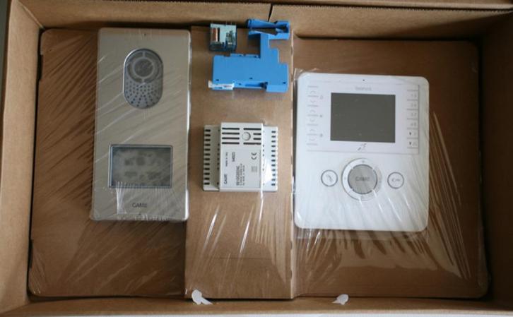 Videofoon KIT Came Bianca intercom deurbel met poortrelais, Huis en Inrichting, Deurbellen, Nieuw, Bedraad, Ingebouwde camera