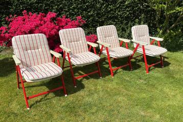 4 opvouwbare tuinstoelen met kussen beschikbaar voor biedingen