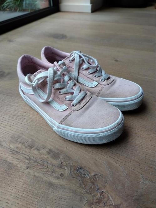 Vans maat 33 prima staat, Enfants & Bébés, Vêtements enfant | Chaussures & Chaussettes, Comme neuf, Chaussures de sport, Fille