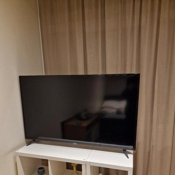 Thomson 55 inch smart tv, TV, Hi-fi & Vidéo, Télévisions, Comme neuf, LED, 100 cm ou plus, 4k (UHD), Autres marques, Smart TV