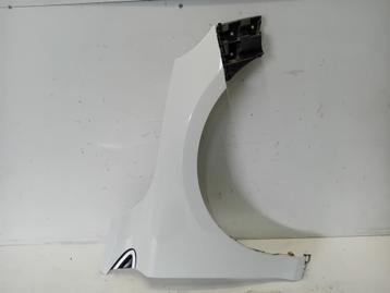SPATBORD RECHTS VOOR Volvo V40 (MV) (01-2012/08-2019) beschikbaar voor biedingen