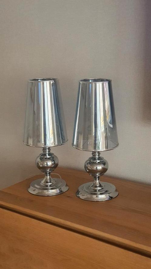 Lampe de table avec abat-jour effet miroir chrome, Huis en Inrichting, Lampen | Tafellampen, Zo goed als nieuw, Ophalen