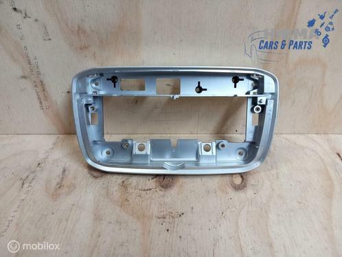 Fiat Punto Evo Radio Paneel / Front 7355013570 2008 t/m 2013, Autos : Pièces & Accessoires, Tableau de bord & Interrupteurs, Utilisé