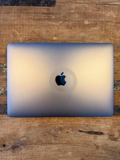 Macbook Pro 2018 - 13‘’ a lot of new parts!, Computers en Software, Apple Macbooks, Gebruikt, MacBook Pro, 13 inch, 2 tot 3 Ghz