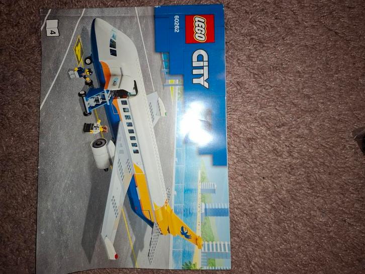 LEGO CITY passagiers vliegtuig, Kinderen en Baby's, Speelgoed | Duplo en Lego, Zo goed als nieuw, Lego, Ophalen of Verzenden