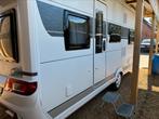 Mooie Hobby De Luxe 495 met Mover van april 2024 !, 7 tot 8 meter, Particulier, Tot en met 4, Rondzit