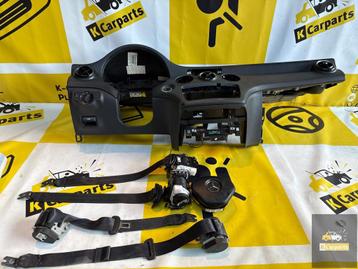 Airbagset Mercedes A Klasse W176 Dashboard Set 2012-2018 beschikbaar voor biedingen
