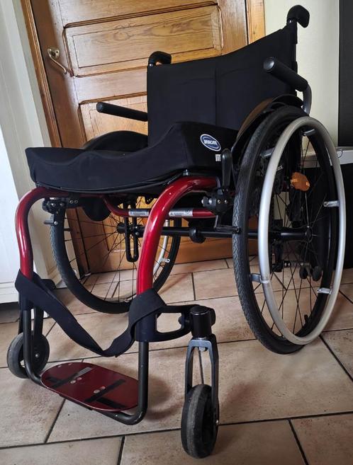 Ottobock Ventus rolstoel, Diversen, Brommobielen en Scootmobielen, Zo goed als nieuw, Overige merken, Ophalen