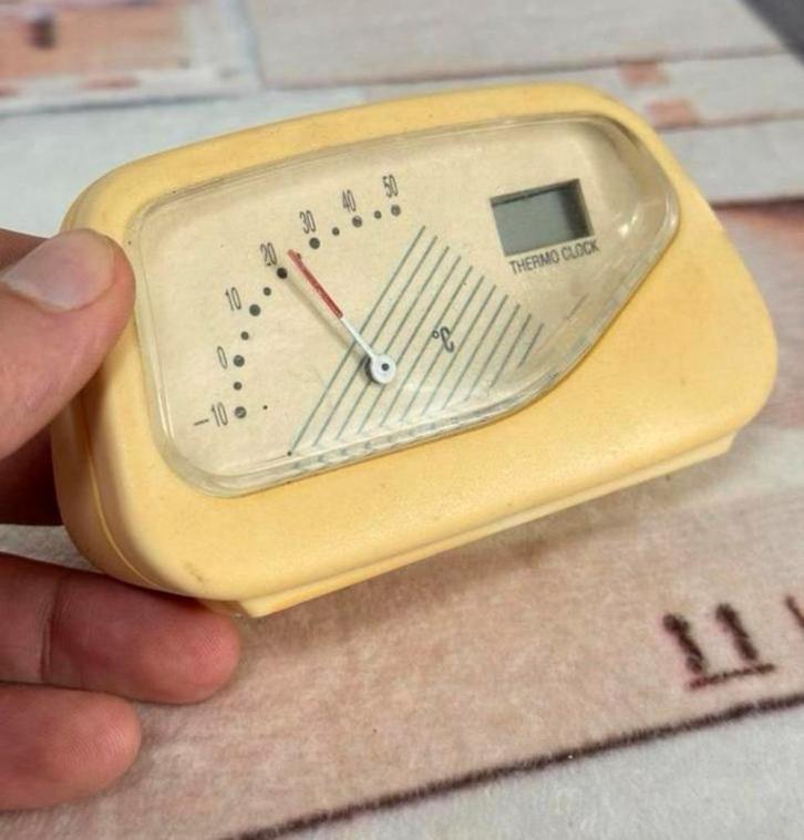 Horloge thermo-horloge à thermomètre rétro vintage jaune, Collections, Rétro, Enlèvement ou Envoi