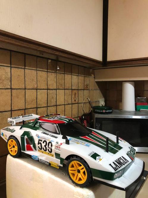 RC The Rally Legend LANCIA STRATOS Nagelnieuw, Hobby en Vrije tijd, Modelbouw | Radiografisch | Auto's, Nieuw, Auto onroad, Elektro