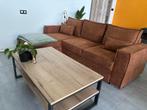 Sofa met opbergruimte en slaapfunctie. Nieuwstaat, Ophalen, Nieuw, Leer