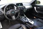 BMW F21 120i - AUTOMAAT / M PAKKET / LED / NAVI / LEDER / M, Autos, Hayon arrière électrique, 5 places, Carnet d'entretien, Cuir