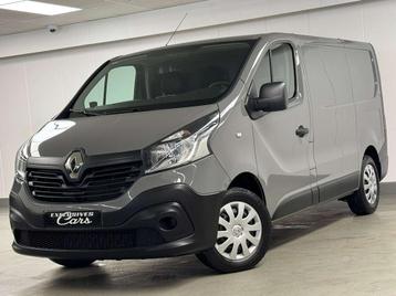 Renault Trafic 1.6 DCI 125 CV ! 17000 KM ! TVA - UTILITAIRE, Autos, Argent ou Gris, Achat, Euro 6, Entreprise