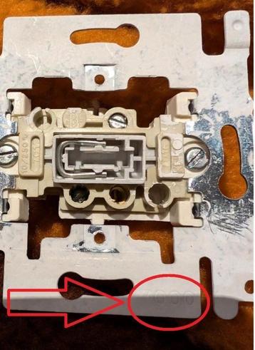 Gebruikte NIKO PR20 7000 drukknop, functionele staat beschikbaar voor biedingen