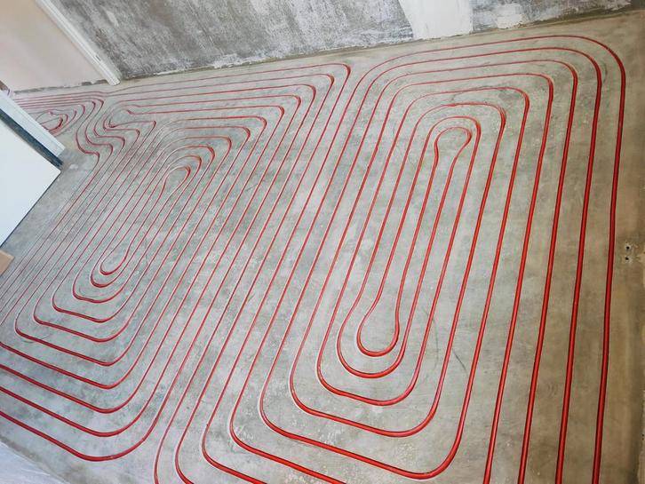 Vloerverwarming installatie, Doe-het-zelf en Bouw, Verwarming en Radiatoren, Ophalen