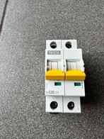 Teco automaat 2P 25A curve C, Doe-het-zelf en Bouw, Ophalen, Gebruikt
