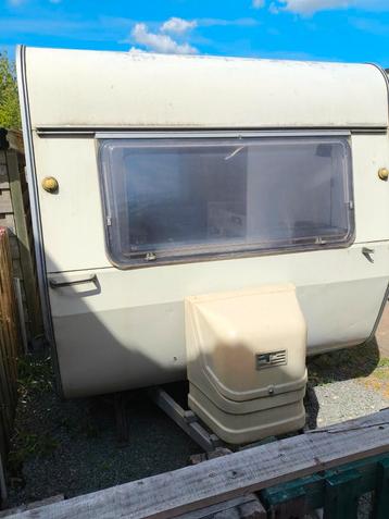Caravan Tabbert 750kg beschikbaar voor biedingen