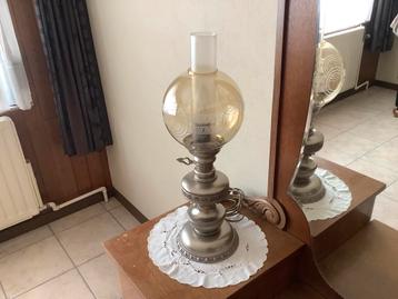 Lampe ancienne, Enlèvement