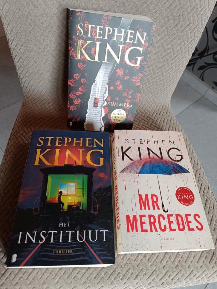 3 recente Stephen King boeken, Boeken, Thrillers, Ophalen of Verzenden