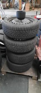 4 Winterwielen Ford Mondeo, 205/55 R 16., Ophalen, Zo goed als nieuw
