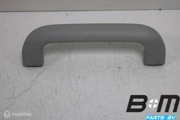Handgreep in hemel rechts voor VW Fox 5Z0857607 beschikbaar voor biedingen