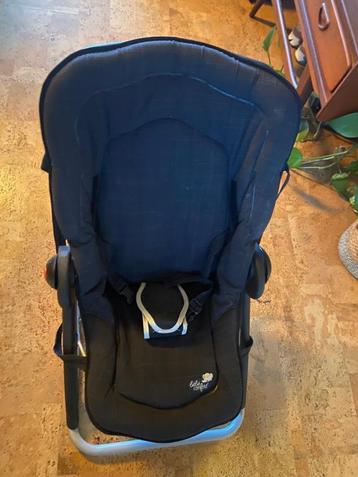 Stevige wipper Bébé Confort beschikbaar voor biedingen