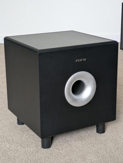 Fenton SHFS08B, voordelige actieve sub, 200 W max, topstaat, Audio, Tv en Foto, Luidsprekerboxen, Zo goed als nieuw, Subwoofer