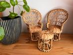 Vintage Rieten zetelsetje voor poppen, Verzamelen, Poppen, Ophalen of Verzenden, Gebruikt