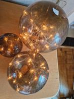 3 boules en verre (set) avec lumières 20€, Enlèvement
