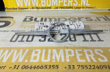 Grill Mercedes C klasse W 205 Gril Lijst 2-M3-5955R beschikbaar voor biedingen