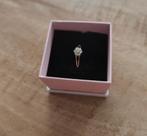 Verlovingsring, Handtassen en Accessoires, Ringen, Ophalen, Met edelsteen, Dame, Goud
