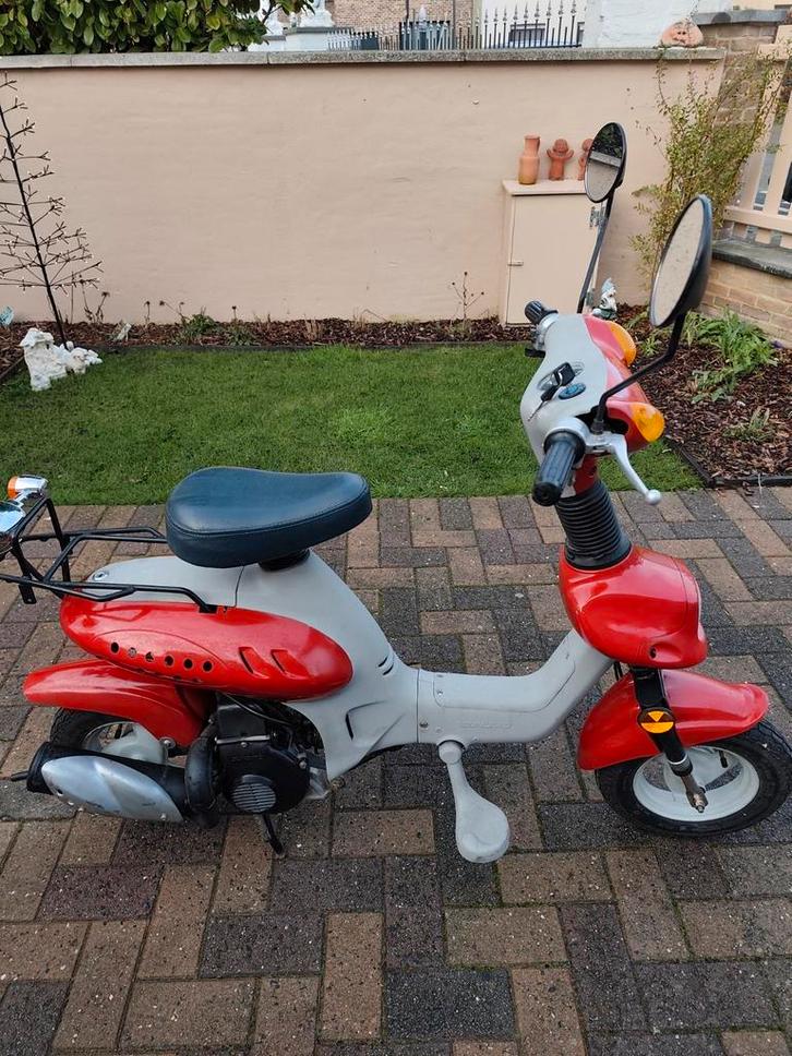 Sundiro klasse B, Fietsen en Brommers, Brommers | Overige merken, Ophalen