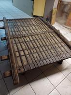 Table de salon créée avec une ancienne charrue pièce unique, Ophalen of Verzenden, Zo goed als nieuw