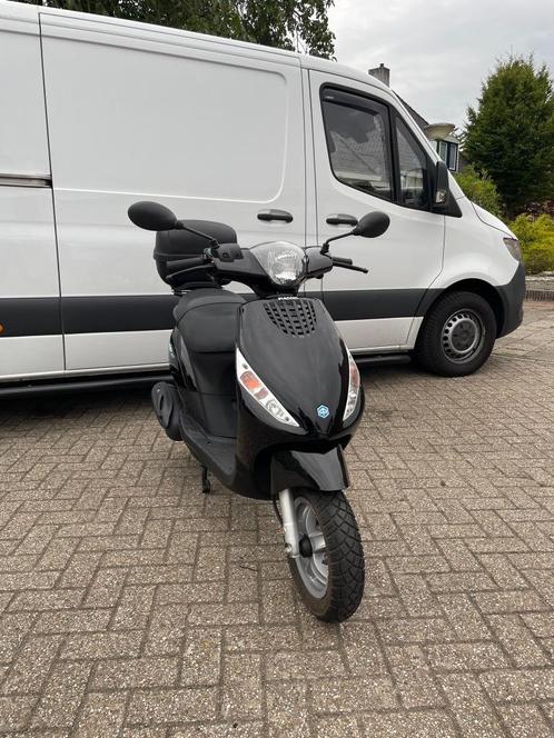 scooter, Fietsen en Brommers, Brommeronderdelen | Scooters, Zo goed als nieuw, Piaggio, Ophalen