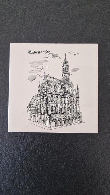 Retro tegel Oudenaarde disponible aux enchères