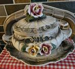 kom met bloemen op, Enlèvement