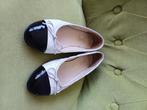ballerines Chanel t37, Kleding | Dames, Schoenen, Wit, Gedragen, Chanel, Ballerina's