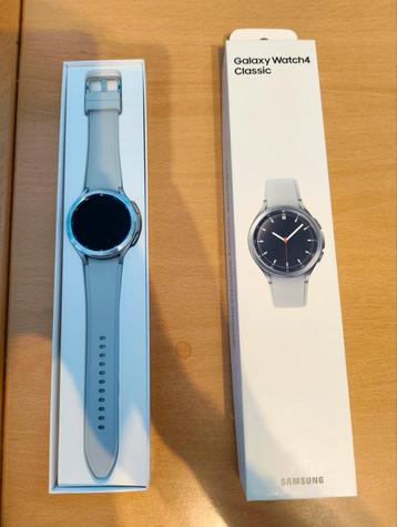 Samsung Watch 4 Zilver 44mm beschikbaar voor biedingen
