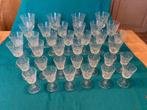 Mooie glazen op voet, Huis en Inrichting, Keuken | Servies, Ophalen, Glas of Glazen, Nieuw, Glas