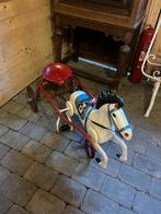 Trapwagen paard., Ophalen