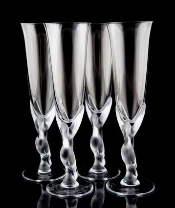 Set van 4 originele Fabergé champagne glazen beschikbaar voor biedingen