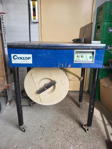 Cyklop bindmachine M-pac2 omsnoeringsmachine inpakmachine  beschikbaar voor biedingen