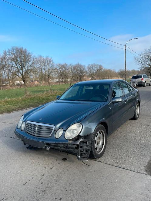 MERCEDES E200 CDI 2005 EXPORT OF ZO MEENEMEN KLEIN ACCIDENT, Auto's, Mercedes-Benz, Bedrijf, E-Klasse, ABS, Airbags, Airconditioning