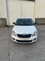 Skoda fabia 1.2 benzine Bj 2013(EURO5) 159000km GEKEURD, Auto's, Skoda, 1198 cc, Wit, Bedrijf, Handgeschakeld