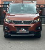 Peugeot Rifter 1.5 BlueHDi Allure S/CARBOX/GPS/VOLLEDIG, Auto's, Automaat, Stof, 5 deurs, Rood