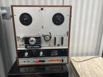 Enregistreur à bandes + lecteur 8 track Akai 1800 SD-rare! disponible aux enchères