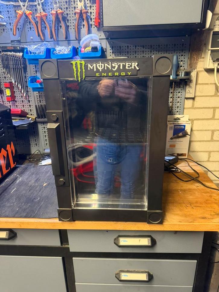Monster Energy mini koelkast, Electroménager, Réfrigérateurs & Frigos, Comme neuf, Sans bac à congélation, Moins de 75 litres