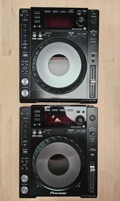 Pioneer CDJ 850 x2 + statief x2 + kabels, Muziek en Instrumenten, Dj-sets en Draaitafels, Zo goed als nieuw, Pioneer, Ophalen