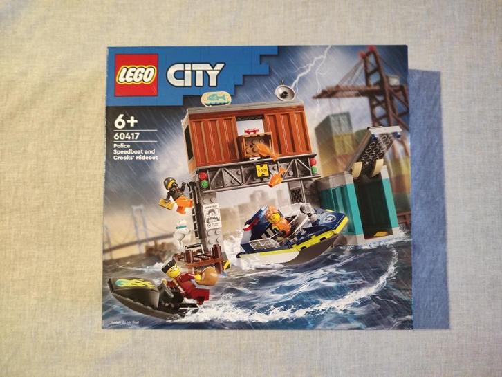 Lego City 60417 – Politiespeedboot en boevenschuilplaats, Kinderen en Baby's, Speelgoed | Duplo en Lego, Nieuw, Lego, Complete set