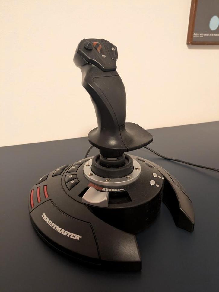 trustmaster t flight v3, Computers en Software, Joysticks, Zo goed als nieuw, Ophalen